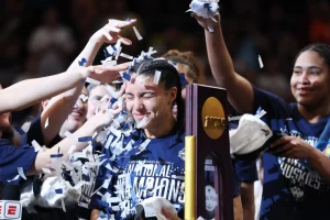 250407 uconn mb 0747 6382b1