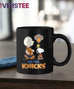 New York Knicks Snoopy Dog Friends Funny Shirt