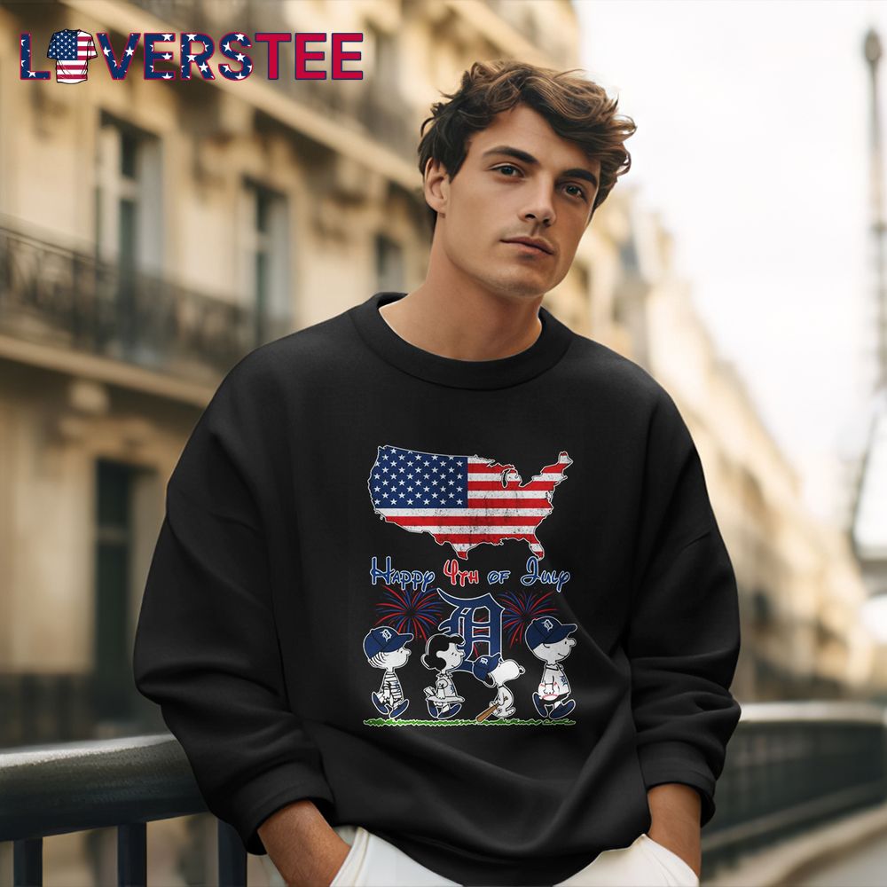 Detroit Tigers Happy 4th of July with Peanuts Snoopy Shirt Detroit Tigers Happy 4th of July with Peanuts Snoopy Shirt