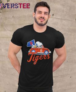 Snoopy and Woodstock Driving Car x Detroit Tigers Baseball 2025 Shirt