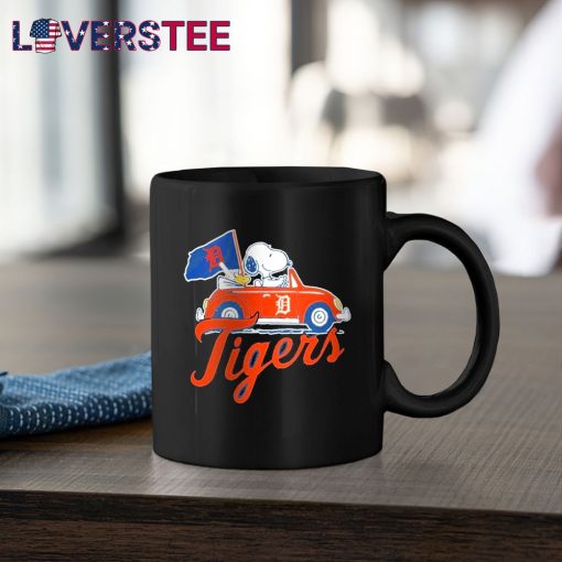 Snoopy and Woodstock Driving Car x Detroit Tigers Baseball 2025 Shirt